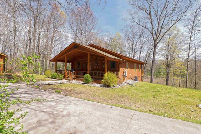 1541 Maple Point Road, Hay Twp, MI 48612