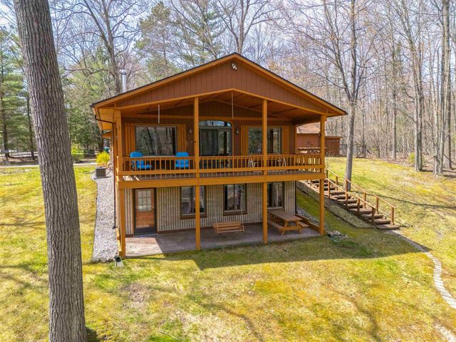 1541 Maple Point Road, Hay Twp, MI 48612