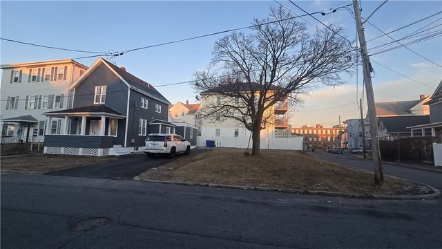 41 Campbell Terrace, Pawtucket, RI 02860