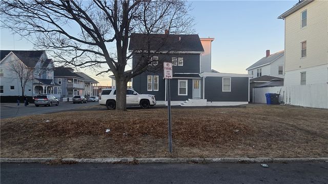 41 Campbell Terrace, Pawtucket, RI 02860