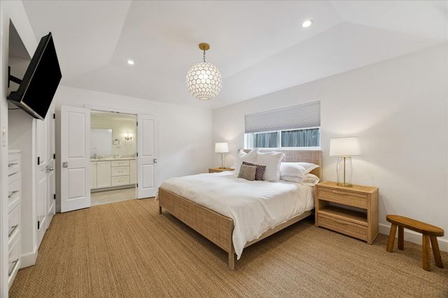 10702 Russett Drive, Houston, TX 77042