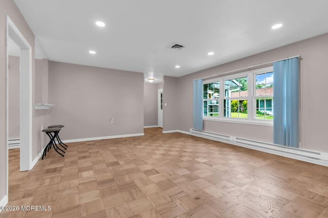426 Chatham Court A, Lakewood, NJ 08701
