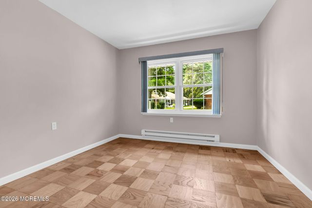426 Chatham Court A, Lakewood, NJ 08701