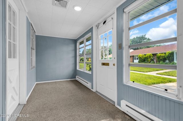 426 Chatham Court A, Lakewood, NJ 08701
