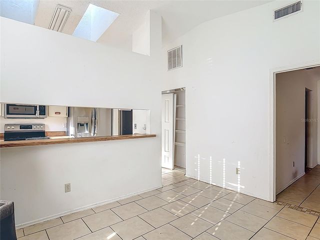 1513 HERITAGE LANE, Daytona Beach, FL 32117