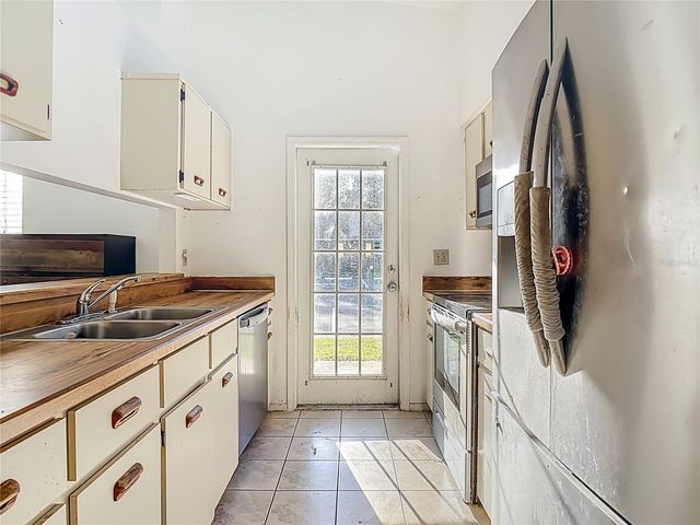 1513 HERITAGE LANE, Daytona Beach, FL 32117