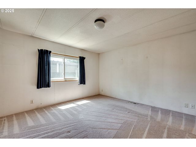 11005 Ne 76TH St 46, Vancouver, WA 98662