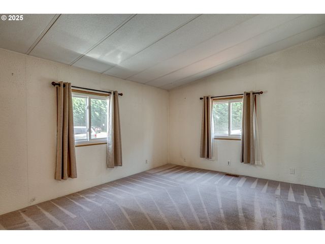11005 Ne 76TH St 46, Vancouver, WA 98662