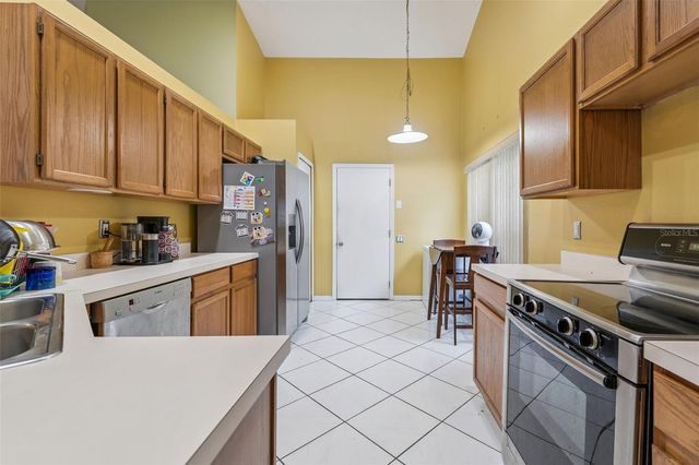 11340 CALGARY CIRCLE, Tampa, FL 33624