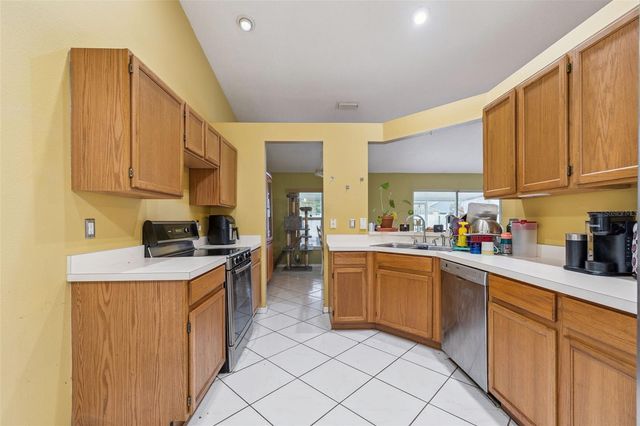 11340 CALGARY CIRCLE, Tampa, FL 33624