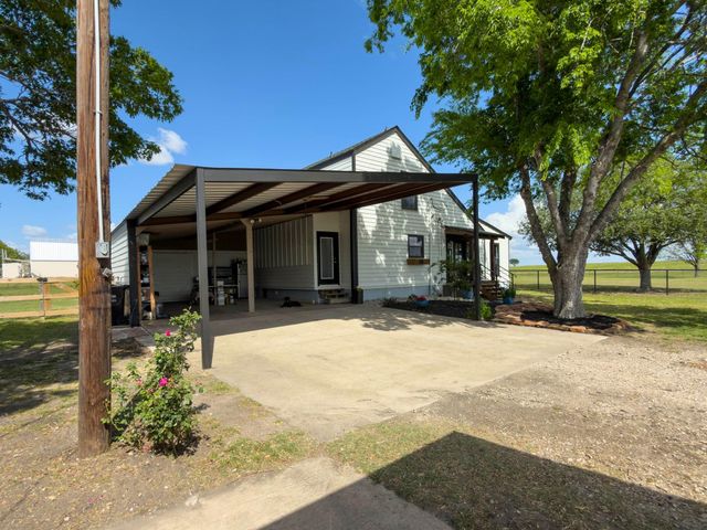 5974 County Road 4100, Kaufman, TX 75142