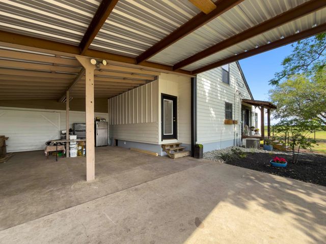 5974 County Road 4100, Kaufman, TX 75142