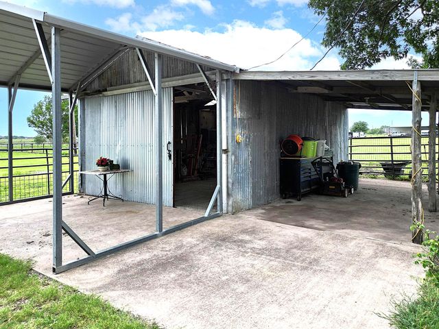 5974 County Road 4100, Kaufman, TX 75142