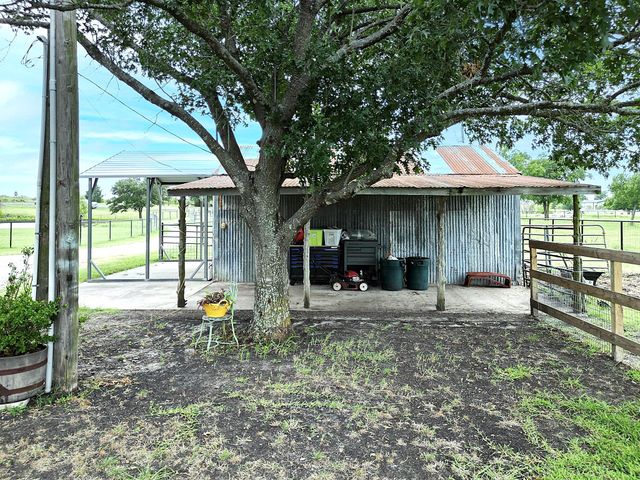 5974 County Road 4100, Kaufman, TX 75142