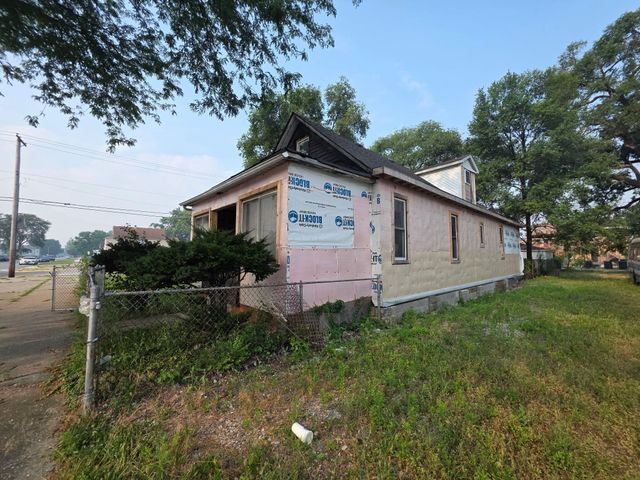 4854 Alexander Avenue, East Chicago, IN 46312