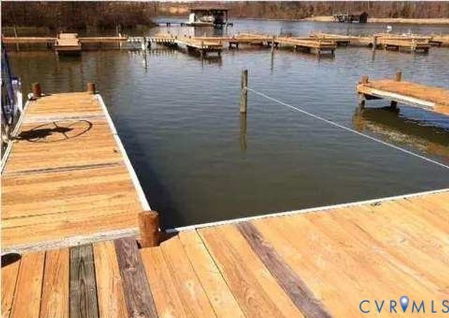 000 Hensley Rd, Mineral, VA 23117