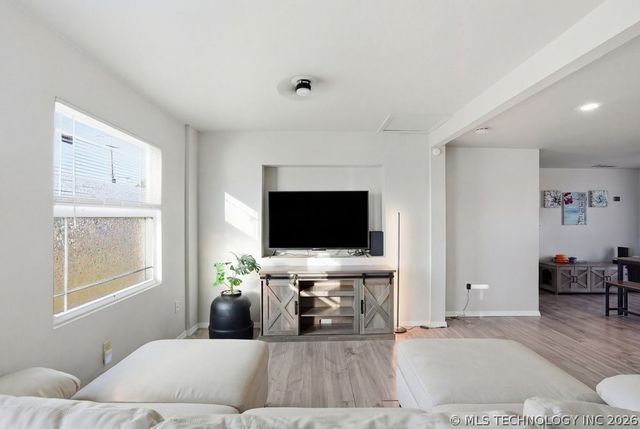 7309 E 14th Street, Tulsa, OK 74112