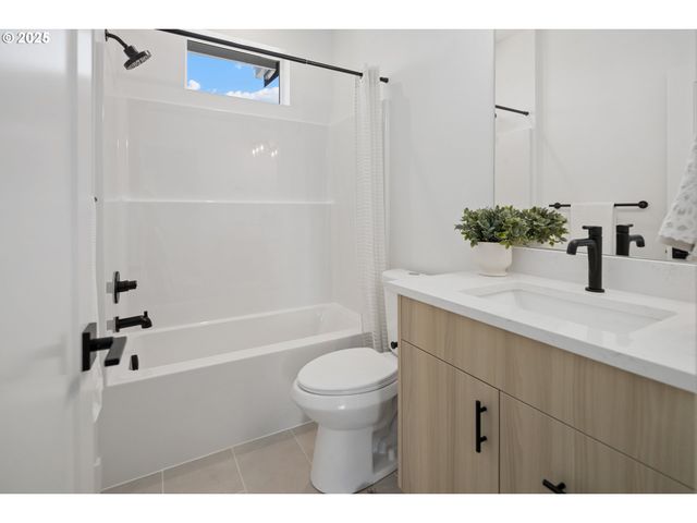 4017 Se 65TH Ave, Portland, OR 97206
