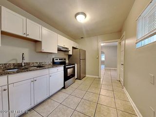 2598 BROADWAY Avenue, Jacksonville, FL 32254
