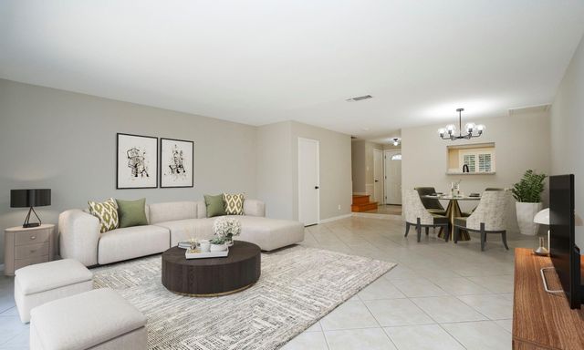 9656 Westview Drive 8, Houston, TX 77055