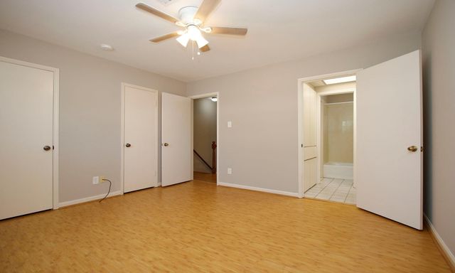 9656 Westview Drive 8, Houston, TX 77055