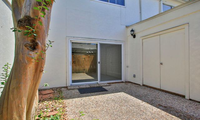 9656 Westview Drive 8, Houston, TX 77055