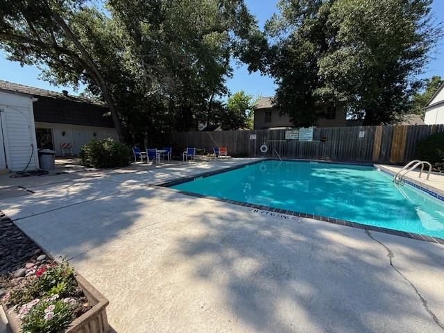 9656 Westview Drive 8, Houston, TX 77055