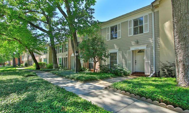 9656 Westview Drive 8, Houston, TX 77055