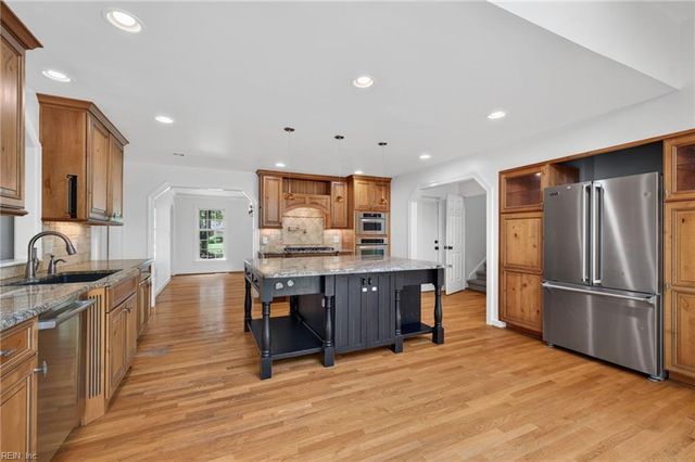 3389 Herons GATE, Virginia Beach, VA 23452