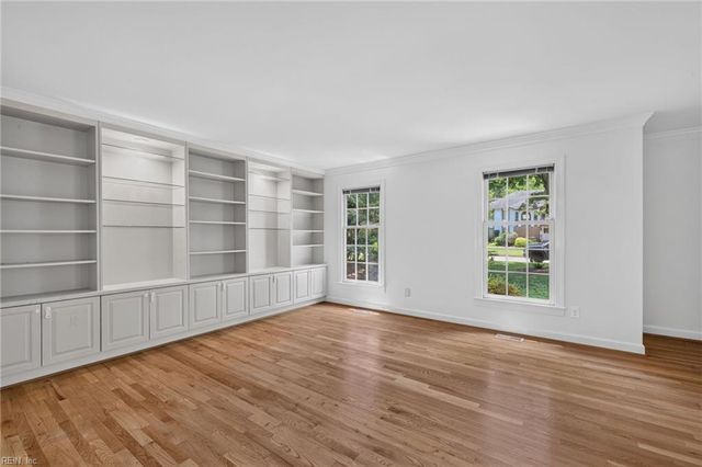 3389 Herons GATE, Virginia Beach, VA 23452