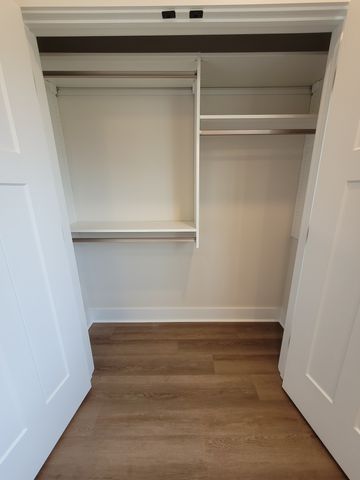 213 Sandalwood Way, Dickson, TN 37055