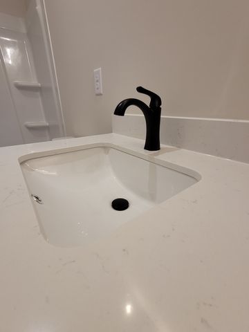 213 Sandalwood Way, Dickson, TN 37055