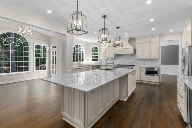 2560 Hamptons Run, Alpharetta, GA 30005