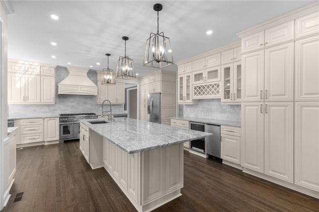 2560 Hamptons Run, Alpharetta, GA 30005