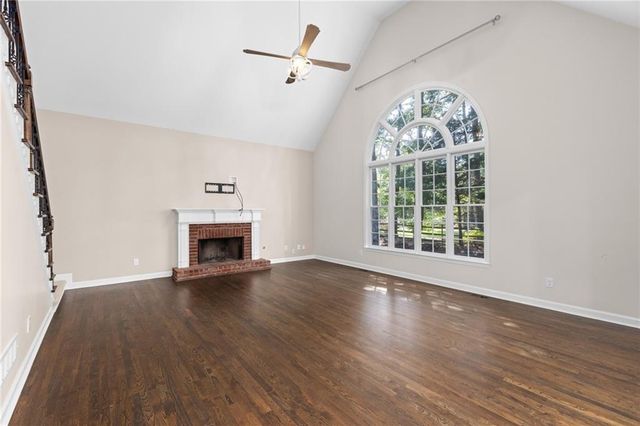 2560 Hamptons Run, Alpharetta, GA 30005