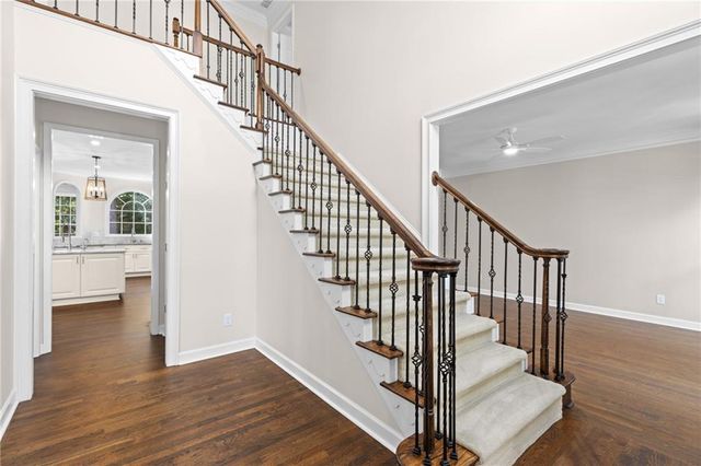 2560 Hamptons Run, Alpharetta, GA 30005