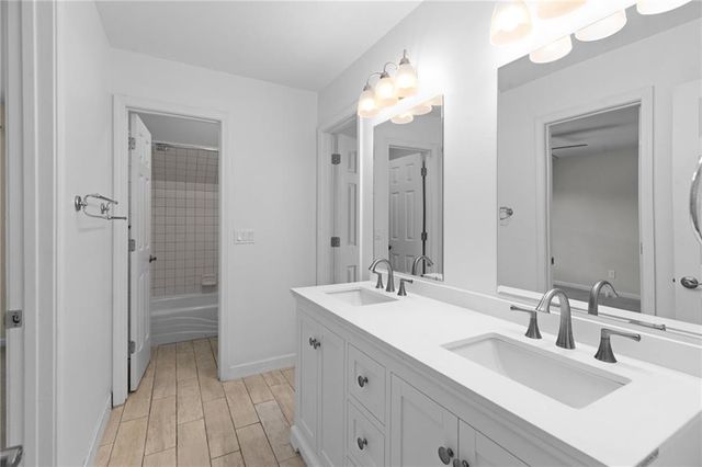 2560 Hamptons Run, Alpharetta, GA 30005