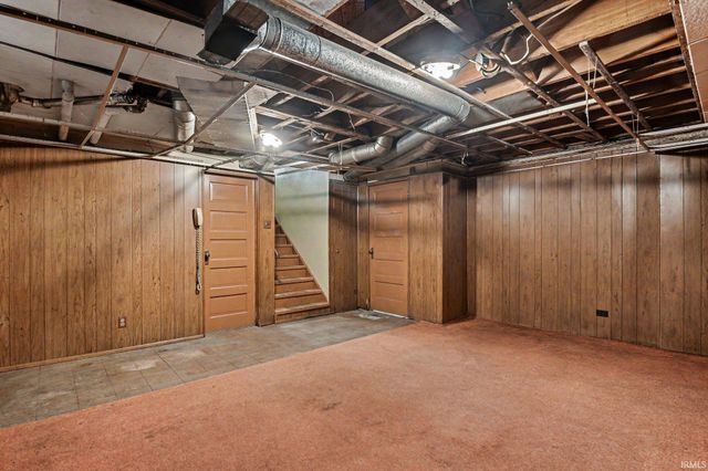 1321 Leeper Avenue, South Bend, IN 46617