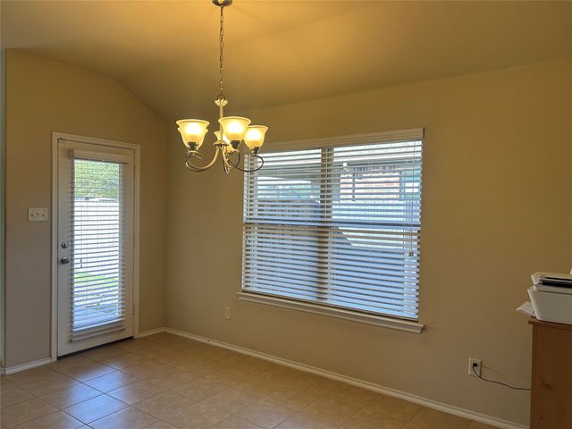 217 Villanova Drive, Van Alstyne, TX 75495