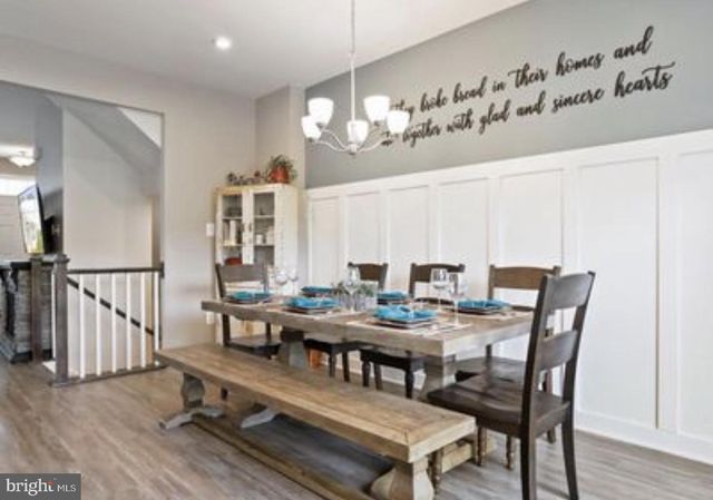 211 ONTARIO DR, Falling Waters, WV 25419