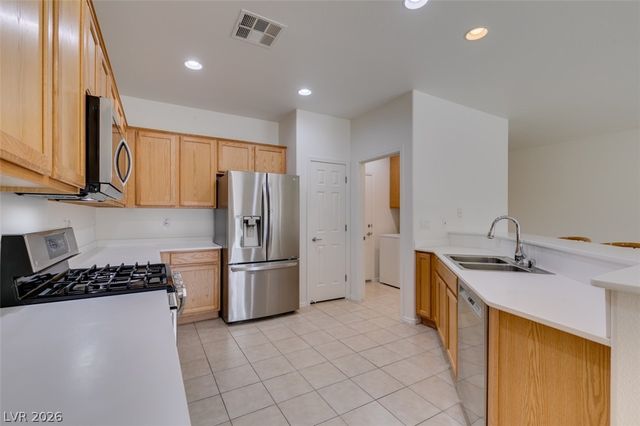 2174 Savannah River Street, Henderson, NV 89044