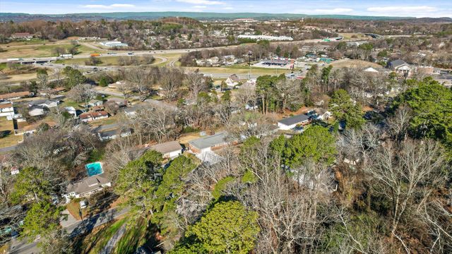 1340 N Concord Road, Chattanooga, TN 37421