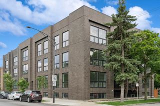 5824 N Lincoln Avenue 3N, Chicago, IL 60659