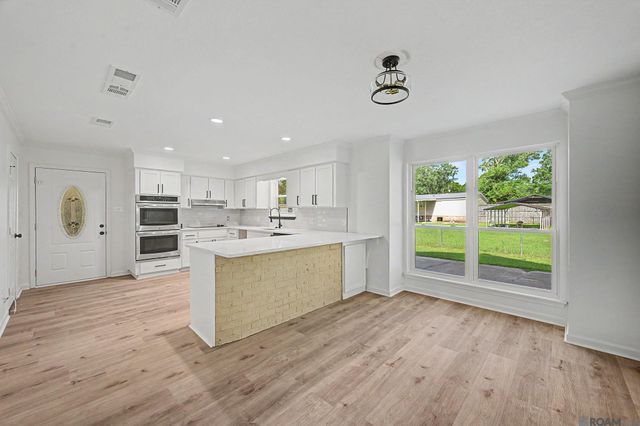 9156 Bountiful St, Denham Springs, LA 70706