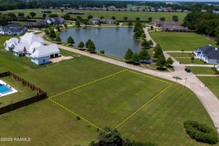 214 Hammer Lake Run, Youngsville, LA 70518