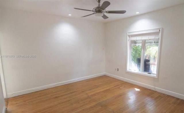 3050 Alton Rd, Miami Beach, FL 33140