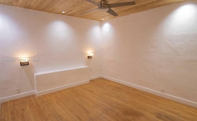 3050 Alton Rd, Miami Beach, FL 33140