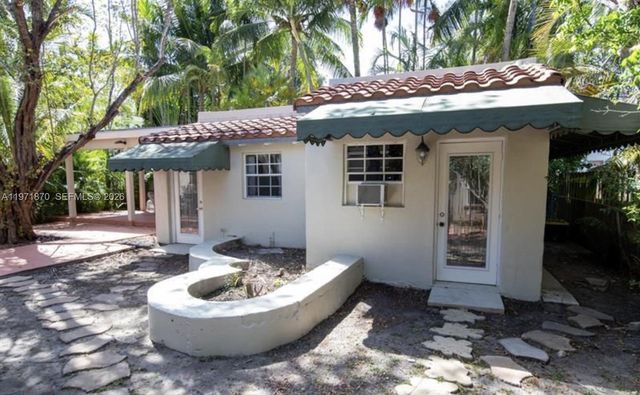 3050 Alton Rd, Miami Beach, FL 33140