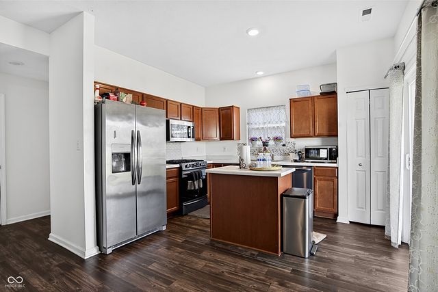 8099 Ambrosia Lane, Pendleton, IN 46048