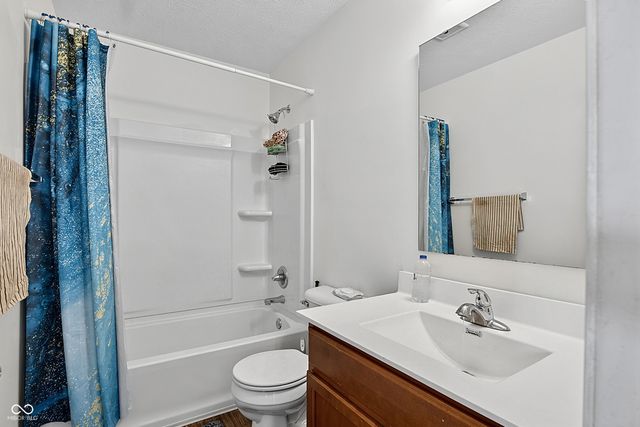 8099 Ambrosia Lane, Pendleton, IN 46048